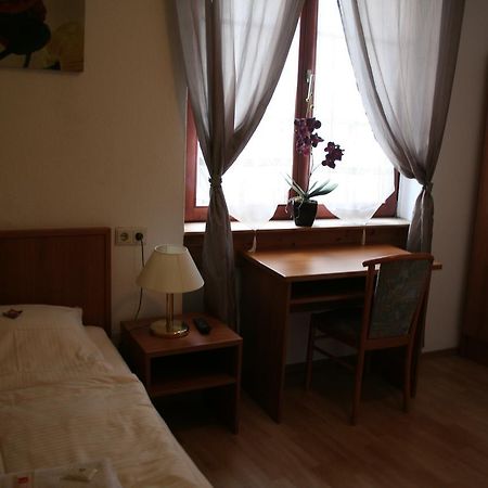 Landgasthof Hotel Rebe อัลไซย์ ภายนอก รูปภาพ