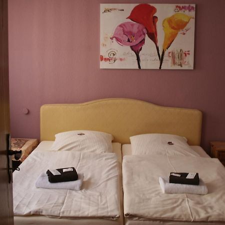 Landgasthof Hotel Rebe อัลไซย์ ภายนอก รูปภาพ