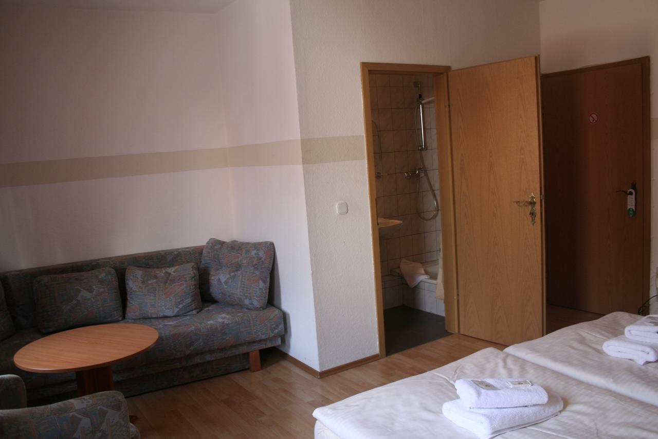 Landgasthof Hotel Rebe อัลไซย์ ภายนอก รูปภาพ