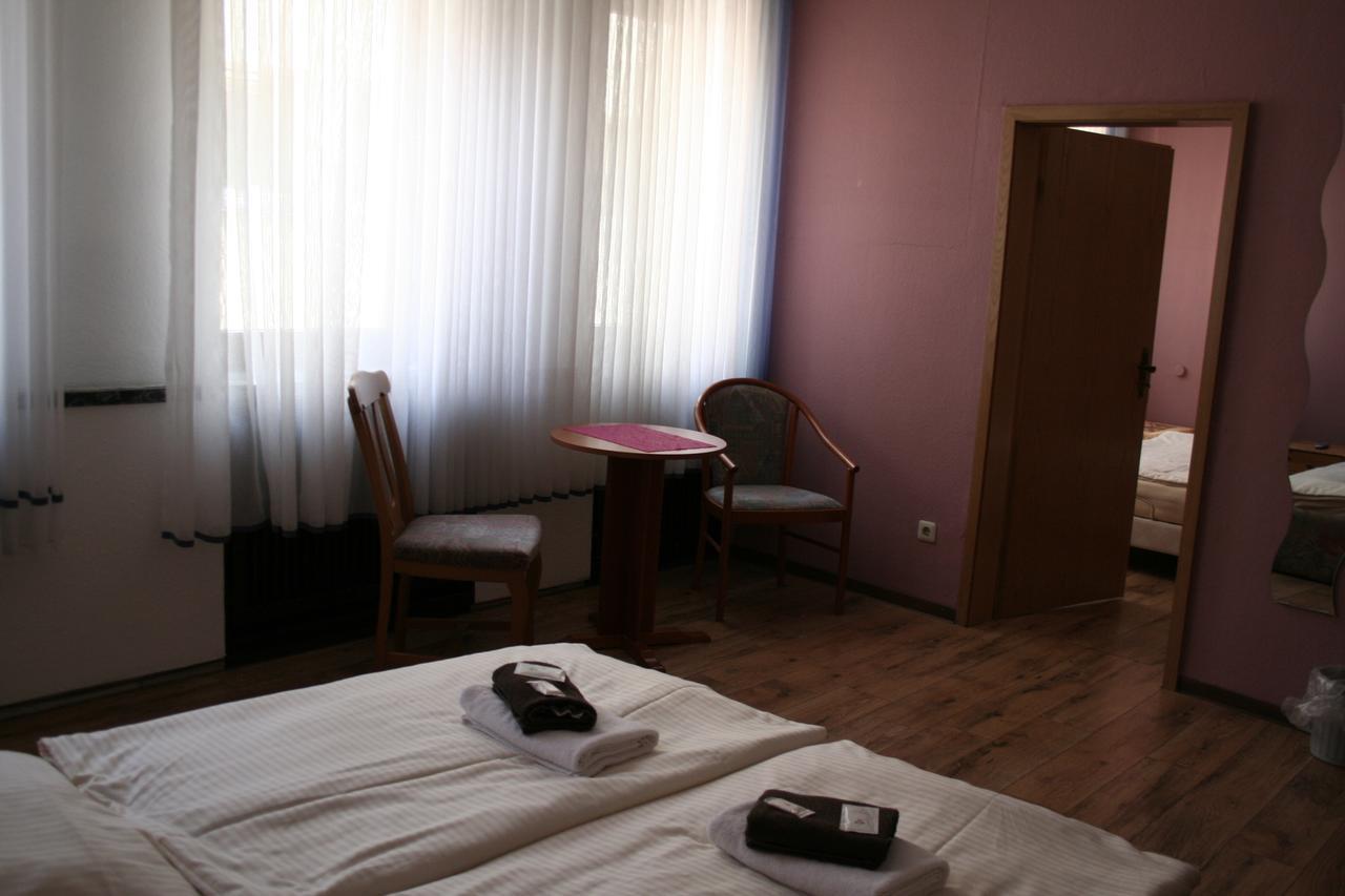 Landgasthof Hotel Rebe อัลไซย์ ภายนอก รูปภาพ