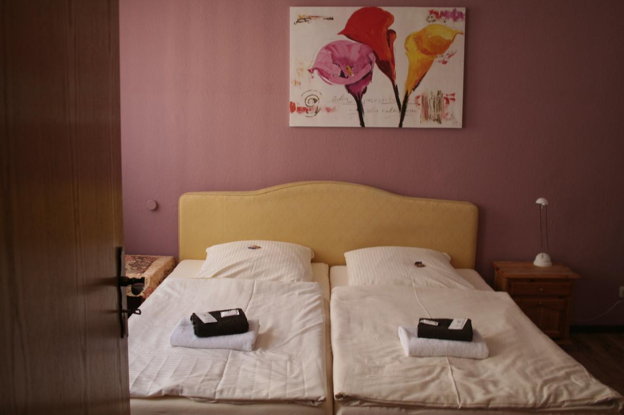 Landgasthof Hotel Rebe อัลไซย์ ภายนอก รูปภาพ